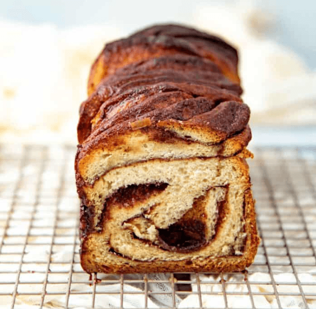 Cinnamon Roll Bread