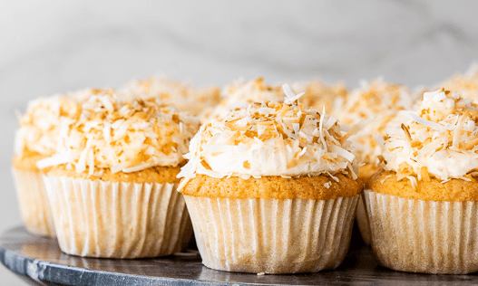 Coconut Passion fruit Dream Cake Image 2